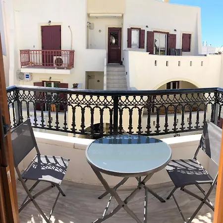 Naxian Vibes Apartman *